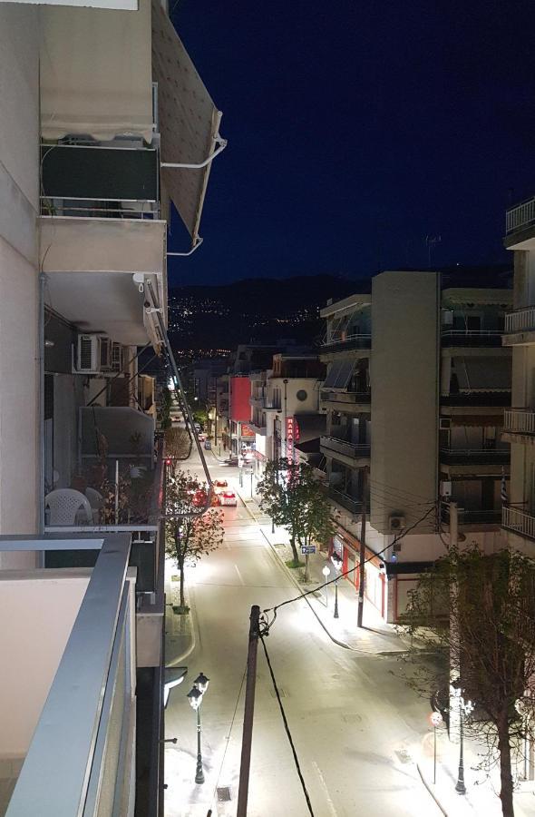 Stay Here - Διαμέρισμα Στο Κέντρο Του Βόλου Volos Exterior photo